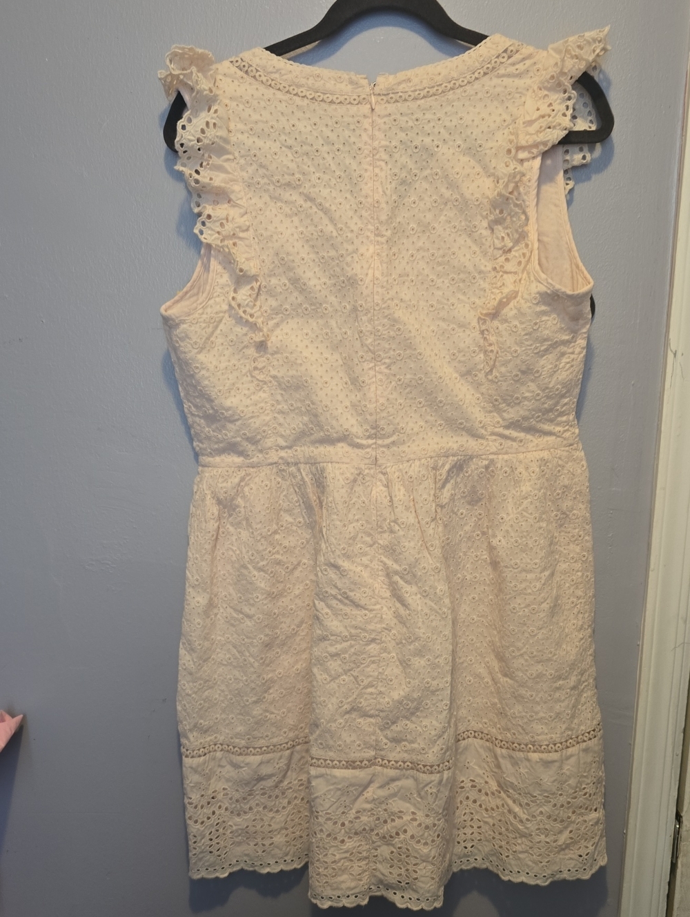 Loft Dress - Picture 3 of 3